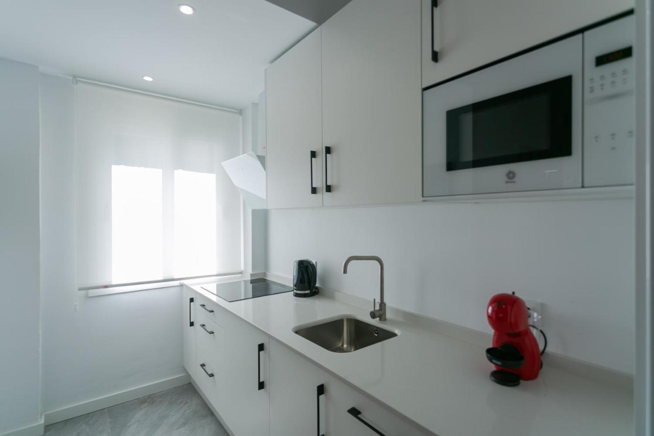 Lujoso Apartamento Con Piscina Compartida 3 Sevilla Kültér fotó